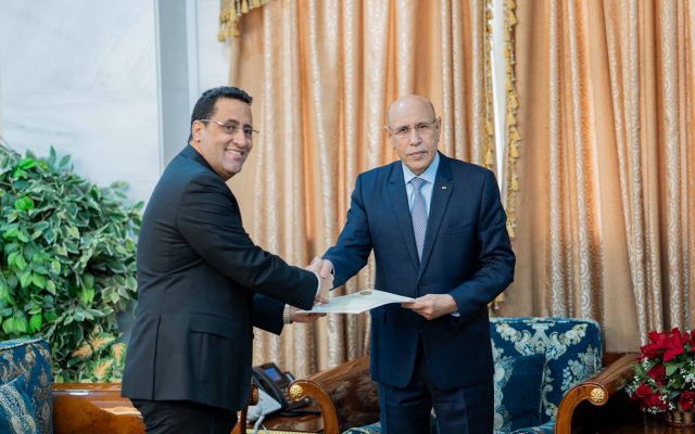 نواكشوط : الفريق الجديد لحكومة ولد اجاي تشهد وجوه جديدة ومغادرة 10 وزراء من حكومته السابقة.